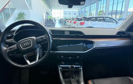 Audi Q3, 2022 год, 2 540 000 рублей, 10 фотография