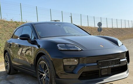 Porsche Macan, 2025 год, 12 700 000 рублей, 7 фотография