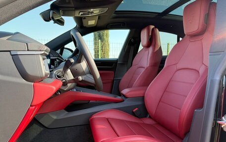 Porsche Macan, 2025 год, 12 700 000 рублей, 18 фотография