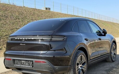 Porsche Macan, 2025 год, 12 700 000 рублей, 10 фотография