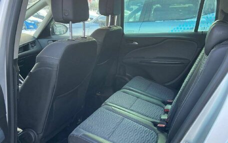 Opel Zafira C рестайлинг, 2013 год, 988 000 рублей, 15 фотография