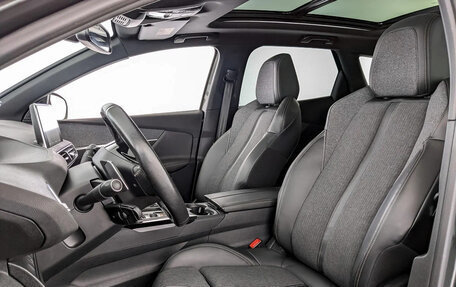 Peugeot 3008 II, 2018 год, 2 000 000 рублей, 5 фотография