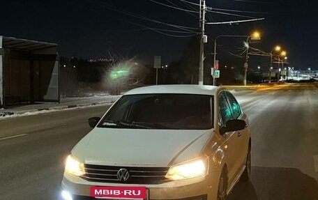 Volkswagen Polo VI (EU Market), 2016 год, 660 000 рублей, 2 фотография