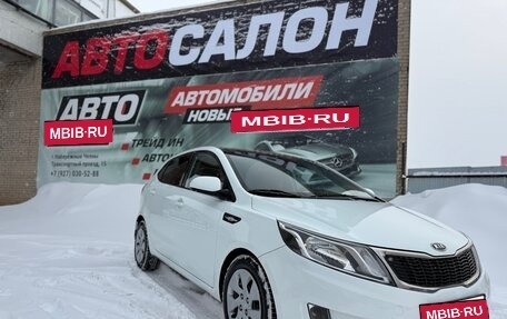 KIA Rio III рестайлинг, 2012 год, 665 000 рублей, 2 фотография