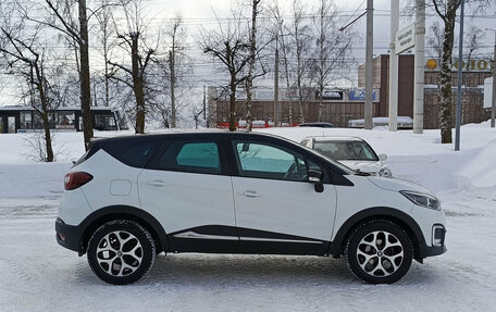 Renault Kaptur I рестайлинг, 2017 год, 1 470 000 рублей, 5 фотография