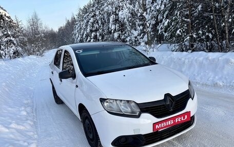 Renault Logan II, 2016 год, 350 000 рублей, 3 фотография