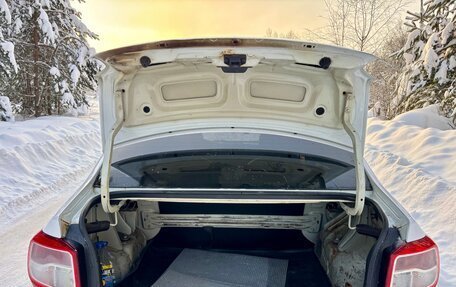 Renault Logan II, 2016 год, 350 000 рублей, 14 фотография