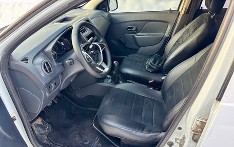 Renault Logan II, 2016 год, 350 000 рублей, 16 фотография