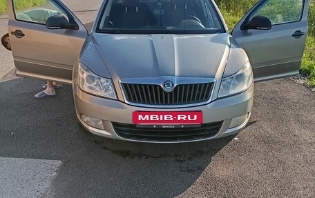 Skoda Octavia, 2011 год, 560 000 рублей, 2 фотография