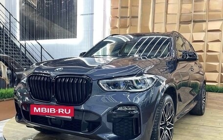 BMW X5, 2019 год, 6 500 000 рублей, 2 фотография