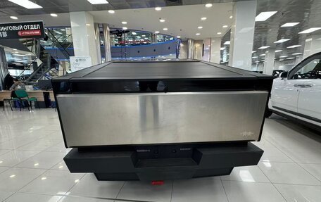 Tesla Cybertruck, 2024 год, 19 200 000 рублей, 4 фотография