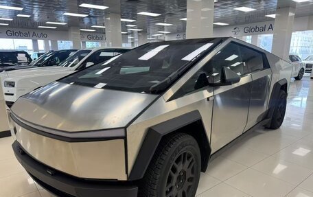 Tesla Cybertruck, 2024 год, 19 200 000 рублей, 2 фотография