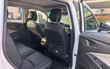 Chevrolet Orlando, 2022 год, 1 446 125 рублей, 21 фотография