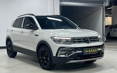 Volkswagen T-Cross I, 2022 год, 1 680 213 рублей, 7 фотография