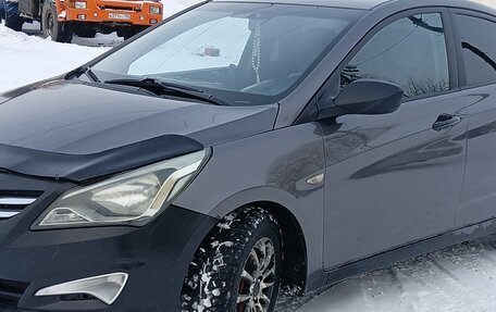 Hyundai Solaris II рестайлинг, 2015 год, 575 000 рублей, 10 фотография