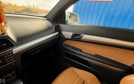 Mercedes-Benz E-Класс, 2011 год, 1 250 000 рублей, 9 фотография