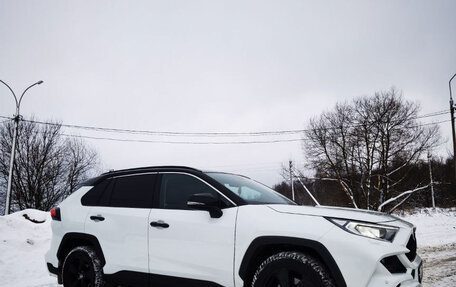 Toyota RAV4, 2022 год, 3 200 000 рублей, 3 фотография