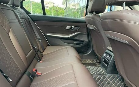 BMW 3 серия, 2023 год, 3 340 800 рублей, 16 фотография