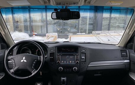 Mitsubishi Pajero IV, 2013 год, 2 369 000 рублей, 11 фотография