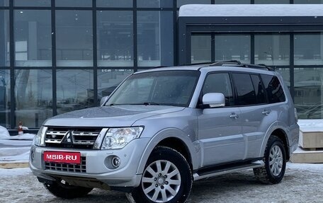 Mitsubishi Pajero IV, 2013 год, 2 369 000 рублей, 1 фотография