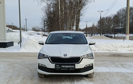 Skoda Rapid II, 2021 год, 1 690 000 рублей, 2 фотография