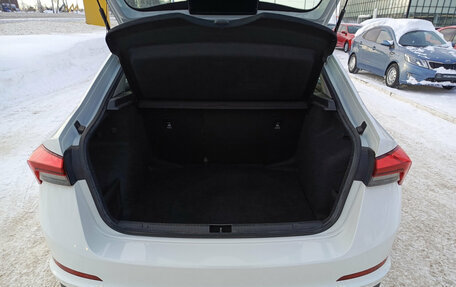 Skoda Rapid II, 2021 год, 1 690 000 рублей, 12 фотография