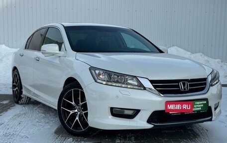 Honda Accord IX рестайлинг, 2013 год, 1 550 000 рублей, 4 фотография