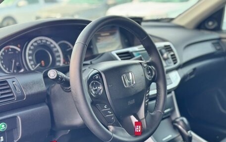 Honda Accord IX рестайлинг, 2013 год, 1 550 000 рублей, 13 фотография