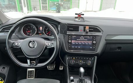 Volkswagen Tiguan II, 2019 год, 2 195 000 рублей, 11 фотография