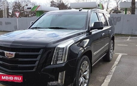 Cadillac Escalade IV, 2019 год, 7 130 000 рублей, 5 фотография