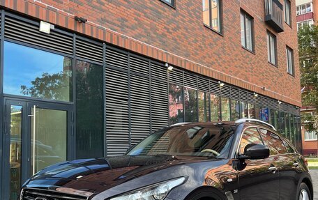 Infiniti QX70, 2014 год, 3 990 000 рублей, 7 фотография