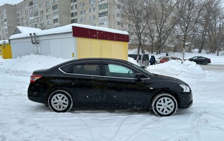 Nissan Sentra, 2015 год, 860 000 рублей, 3 фотография
