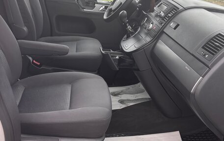 Volkswagen Multivan T5, 2008 год, 1 650 000 рублей, 7 фотография