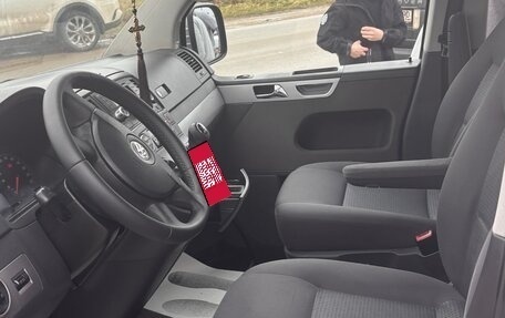 Volkswagen Multivan T5, 2008 год, 1 650 000 рублей, 12 фотография