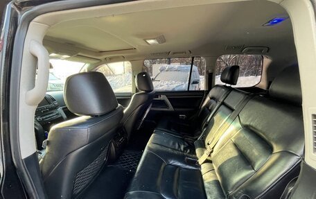 Toyota Land Cruiser 200, 2011 год, 3 150 000 рублей, 11 фотография