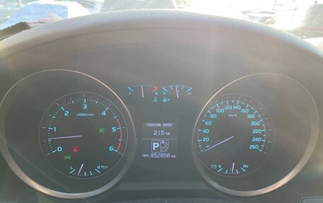 Toyota Land Cruiser 200, 2011 год, 3 150 000 рублей, 15 фотография