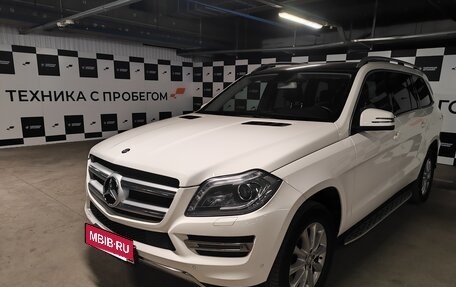 Mercedes-Benz GL-Класс, 2015 год, 3 270 000 рублей, 3 фотография