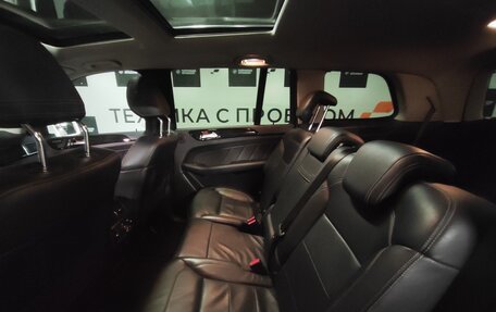 Mercedes-Benz GL-Класс, 2015 год, 3 270 000 рублей, 10 фотография