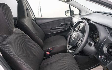 Toyota Vitz, 2019 год, 1 129 000 рублей, 7 фотография