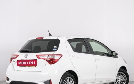 Toyota Vitz, 2019 год, 1 129 000 рублей, 6 фотография