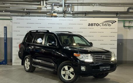 Toyota Land Cruiser 200, 2013 год, 3 779 000 рублей, 3 фотография