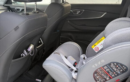 Chery Tiggo 8 I, 2023 год, 1 990 000 рублей, 5 фотография