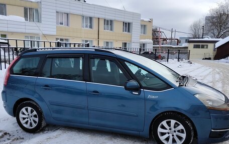 Citroen C4 Picasso II рестайлинг, 2010 год, 620 000 рублей, 3 фотография