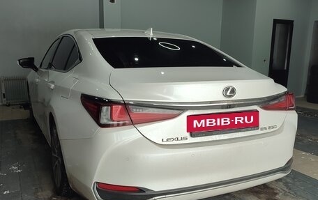 Lexus ES VII, 2020 год, 4 150 000 рублей, 2 фотография