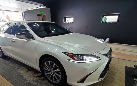 Lexus ES VII, 2020 год, 4 150 000 рублей, 17 фотография