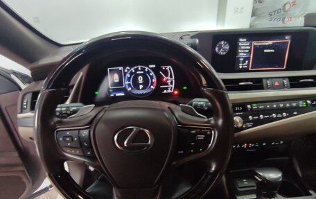 Lexus ES VII, 2020 год, 4 150 000 рублей, 19 фотография