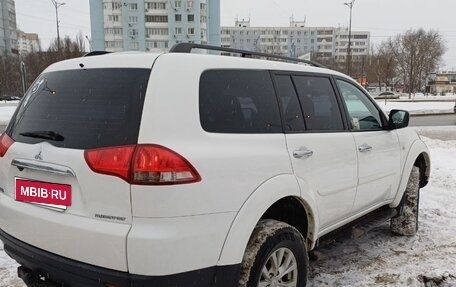 Mitsubishi Pajero Sport II рестайлинг, 2014 год, 2 050 000 рублей, 3 фотография