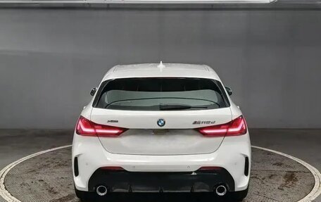 BMW 1 серия, 2020 год, 2 000 000 рублей, 2 фотография