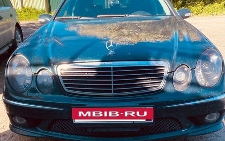 Mercedes-Benz E-Класс, 2005 год, 1 100 000 рублей, 3 фотография