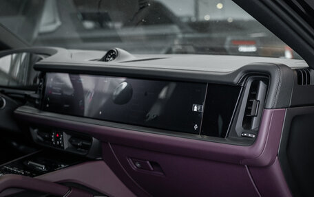Porsche Cayenne III, 2025 год, 17 900 000 рублей, 26 фотография